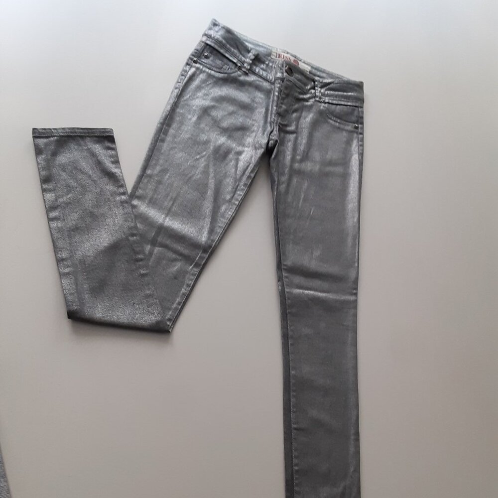 1st Kiss Silver Metallic skinny jeans sz 0